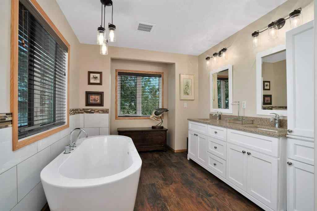 MLS® A2242368 - 330085 Highway 56   in NONE Rural Starland County, Residential