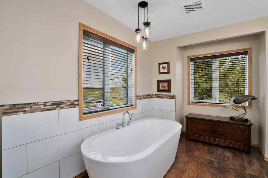 MLS® A2242368 - 330085 Highway 56   in NONE Rural Starland County, Residential