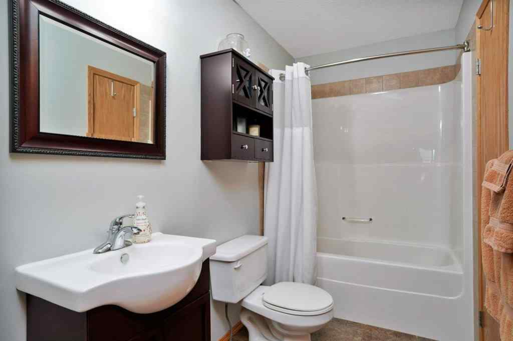MLS® A2242368 - 330085 Highway 56   in NONE Rural Starland County, Residential
