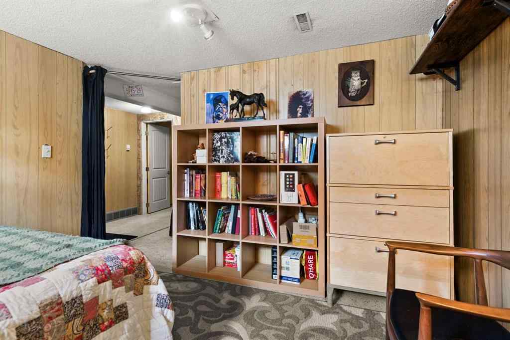 MLS® A2242369 - 2423 37 Street SW in Glendale Calgary, Residential