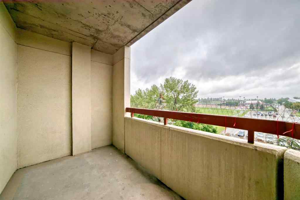 MLS® A2242374 - Unit #504 2011 University Drive NW in University Heights Calgary, Residential