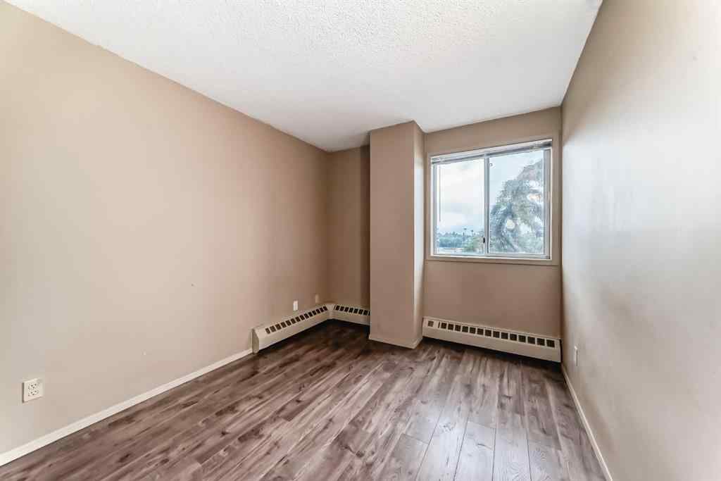 MLS® A2242374 - Unit #504 2011 University Drive NW in University Heights Calgary, Residential