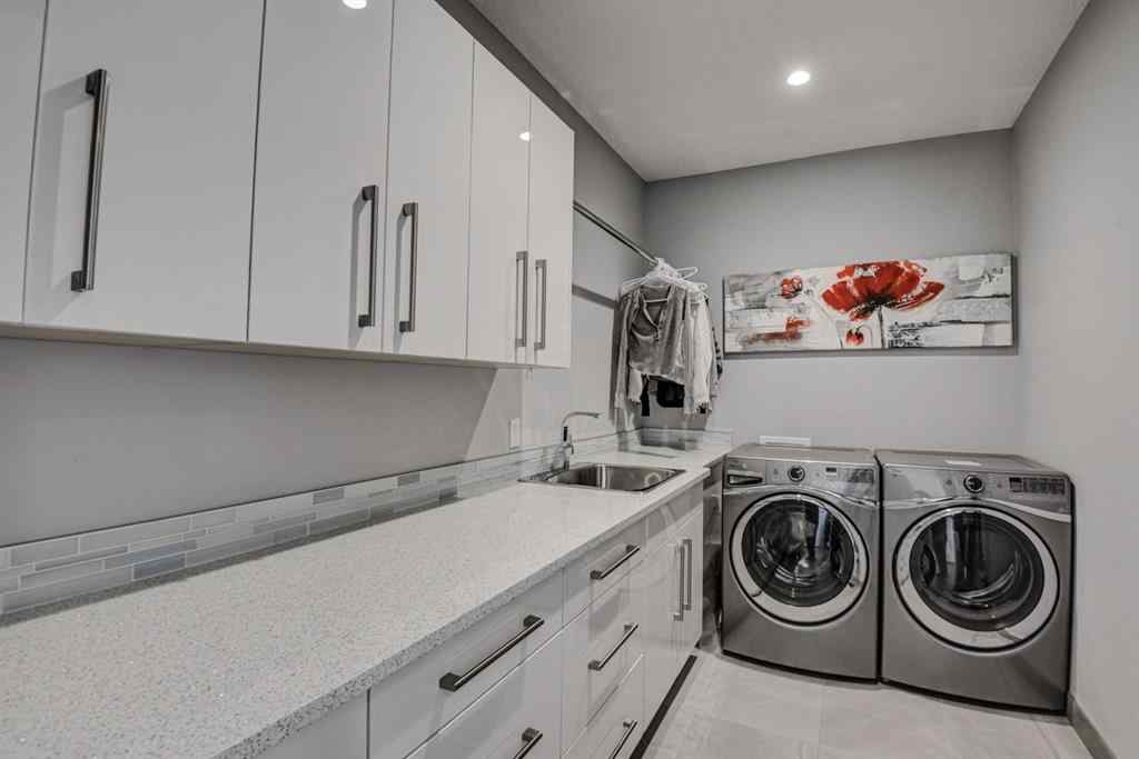 MLS® A2242383 - 411 9 Street NE in Bridgeland/Riverside Calgary, Residential