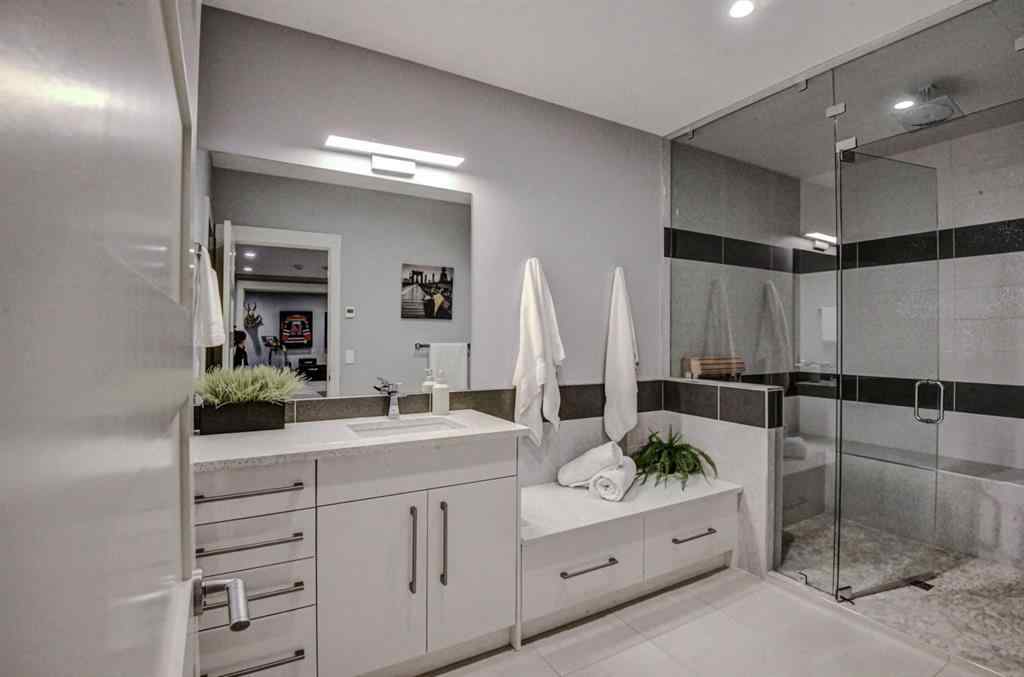 MLS® A2242383 - 411 9 Street NE in Bridgeland/Riverside Calgary, Residential