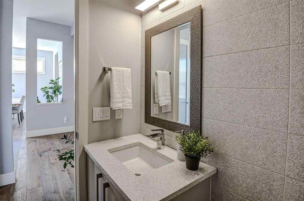 MLS® A2242383 - 411 9 Street NE in Bridgeland/Riverside Calgary, Residential