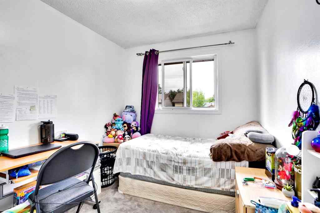 MLS® A2242387 - 48 Templeridge Crescent NE in Temple Calgary, Residential