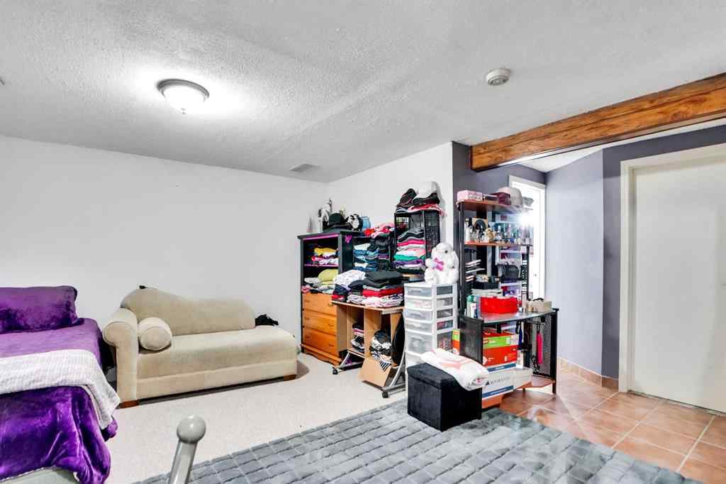 MLS® A2242387 - 48 Templeridge Crescent NE in Temple Calgary, Residential
