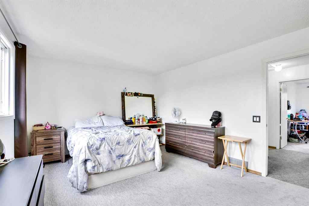 MLS® A2242387 - 48 Templeridge Crescent NE in Temple Calgary, Residential