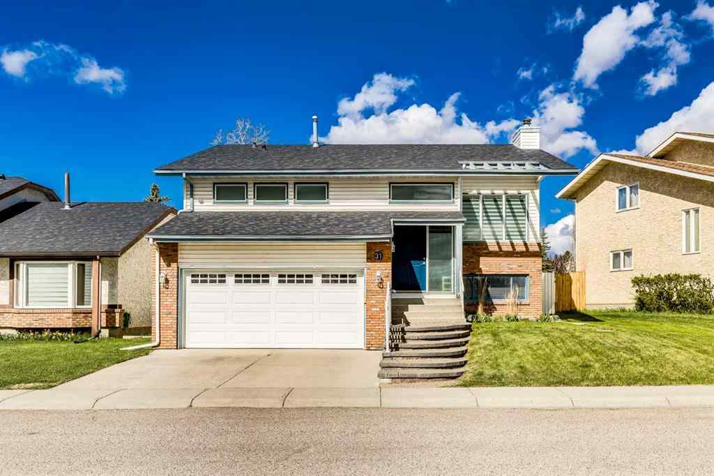 MLS® A2242388 - 31 Woodmont Way SW in Woodbine Calgary, Residential