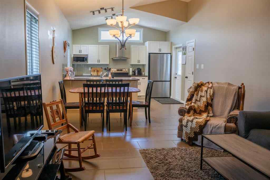 MLS® A2242392 - 887 Keystone Meadows W in Copperwood Lethbridge, Residential