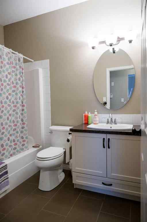 MLS® A2242392 - 887 Keystone Meadows W in Copperwood Lethbridge, Residential
