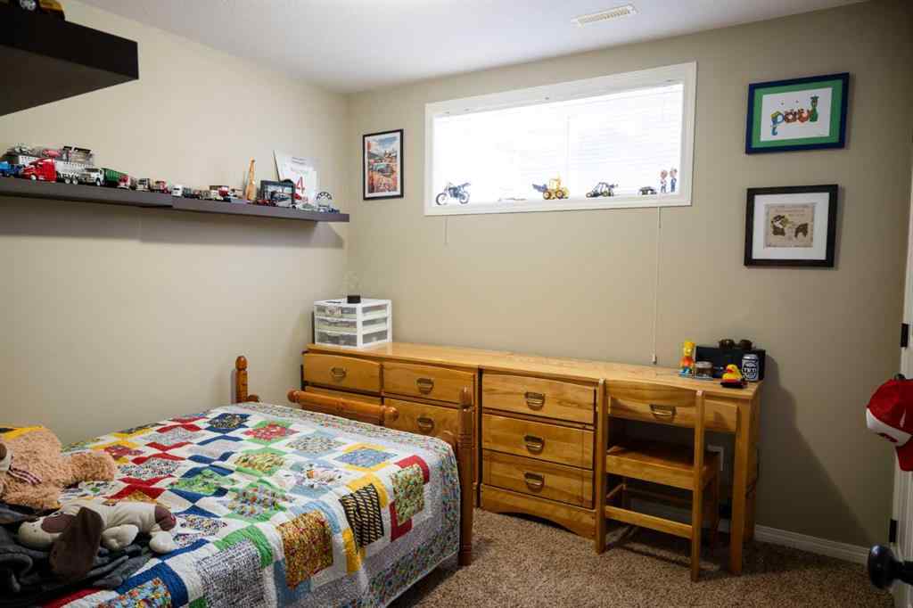 MLS® A2242392 - 887 Keystone Meadows W in Copperwood Lethbridge, Residential