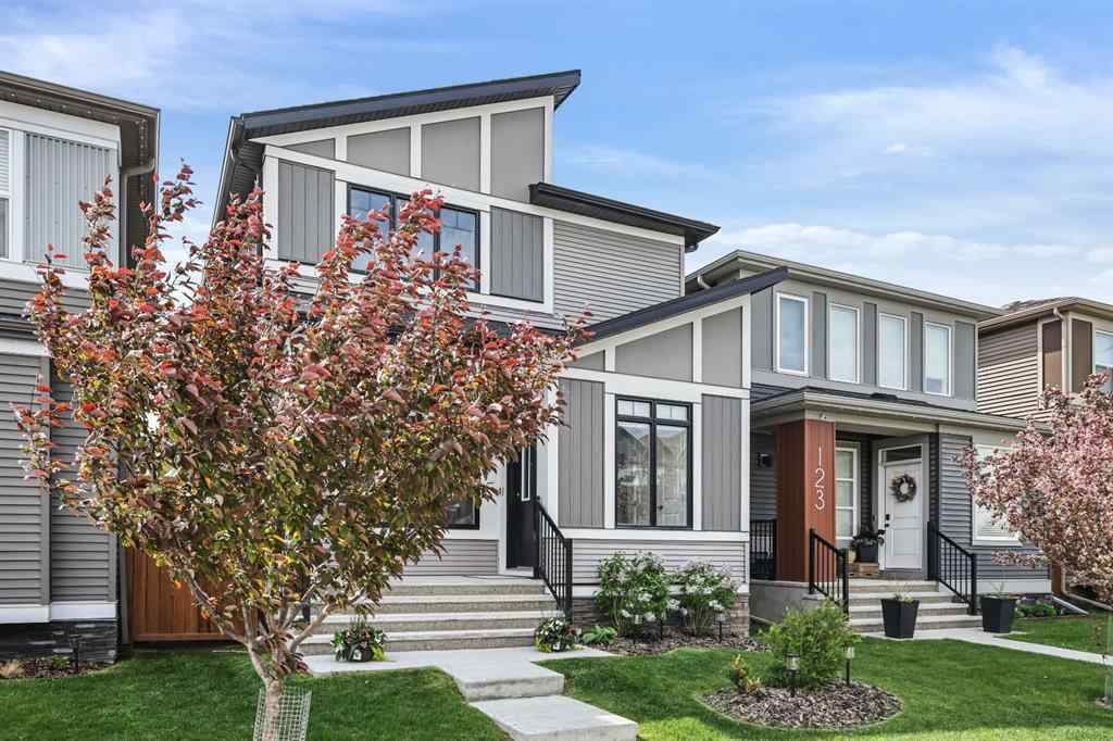 MLS® A2242406 - 119 Wolf Creek Manor SE in Wolf Willow Calgary, Residential