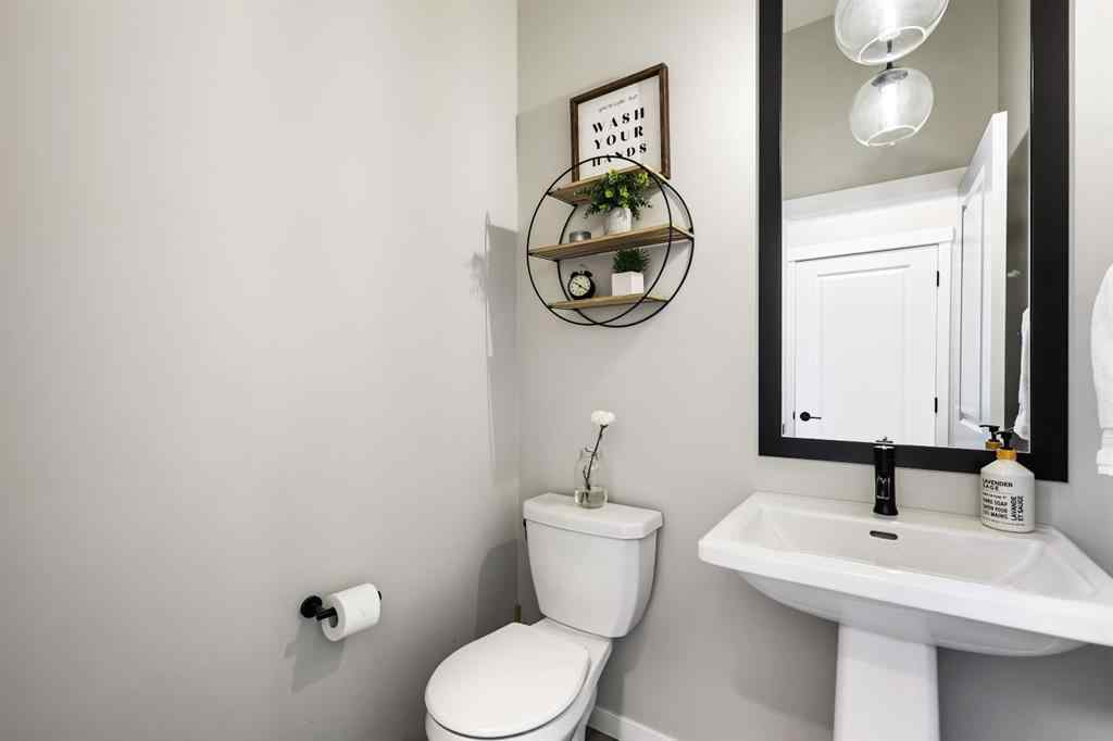 MLS® A2242406 - 119 Wolf Creek Manor SE in Wolf Willow Calgary, Residential