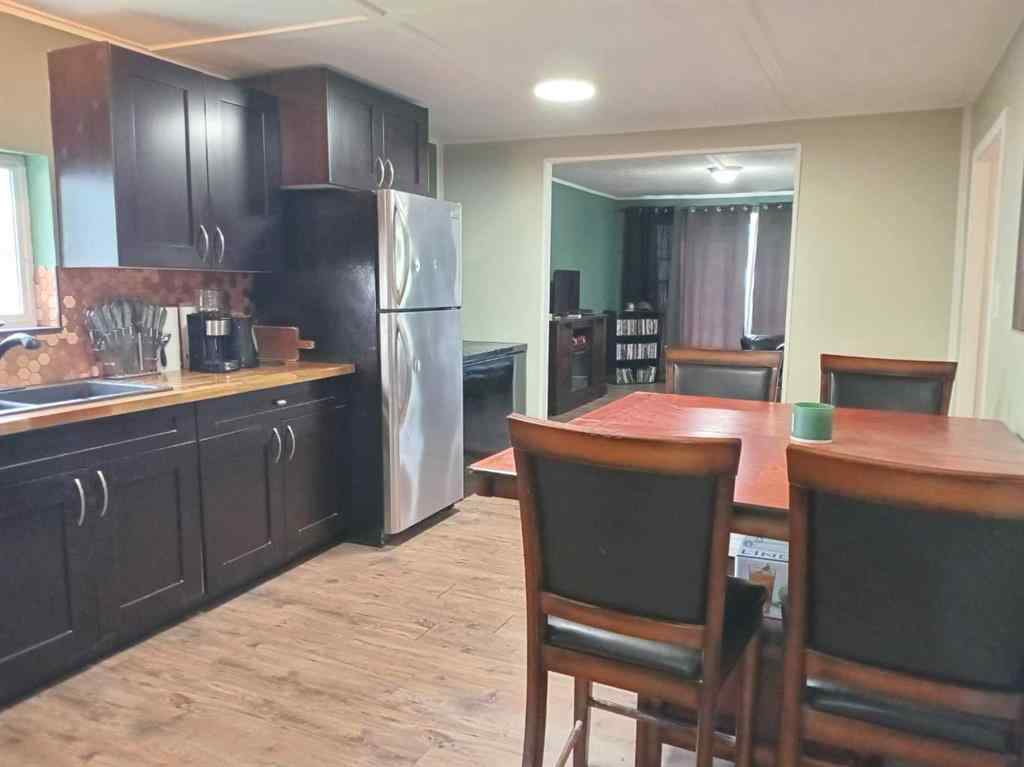 MLS® A2242407 - Unit #92 133 Jarvis Street  in Mountain View Hinton, Mobile