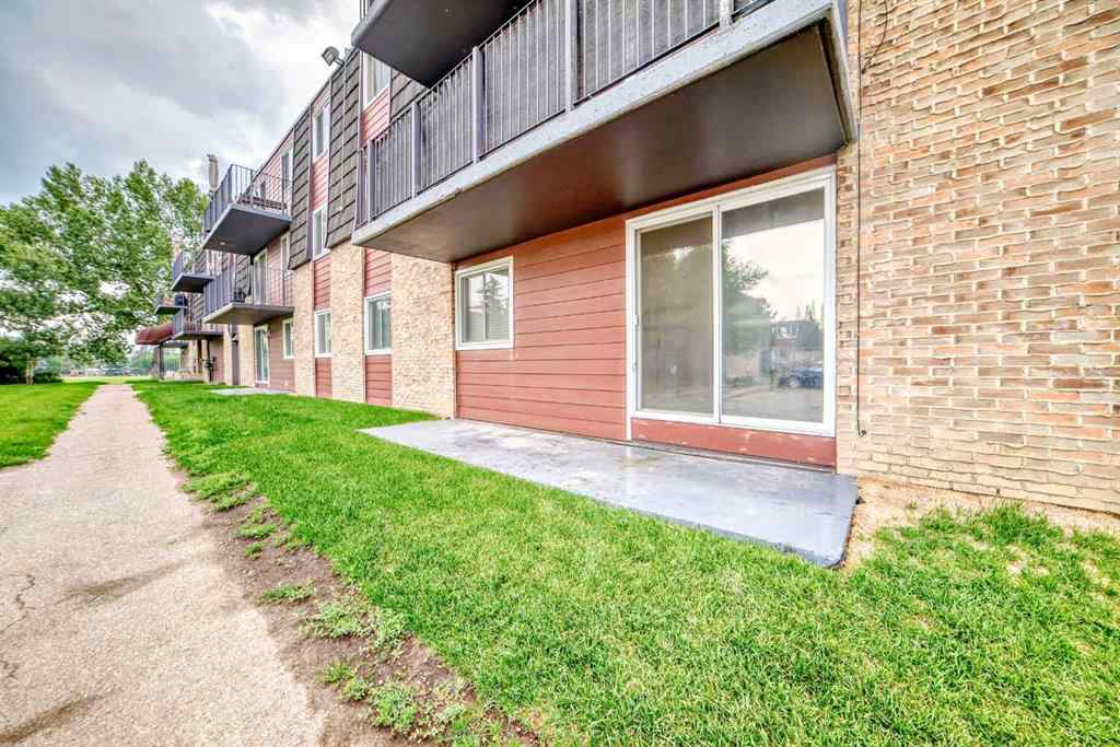 MLS® A2242412 - Unit #2A 80 Galbraith Drive SW in Glamorgan Calgary, Residential