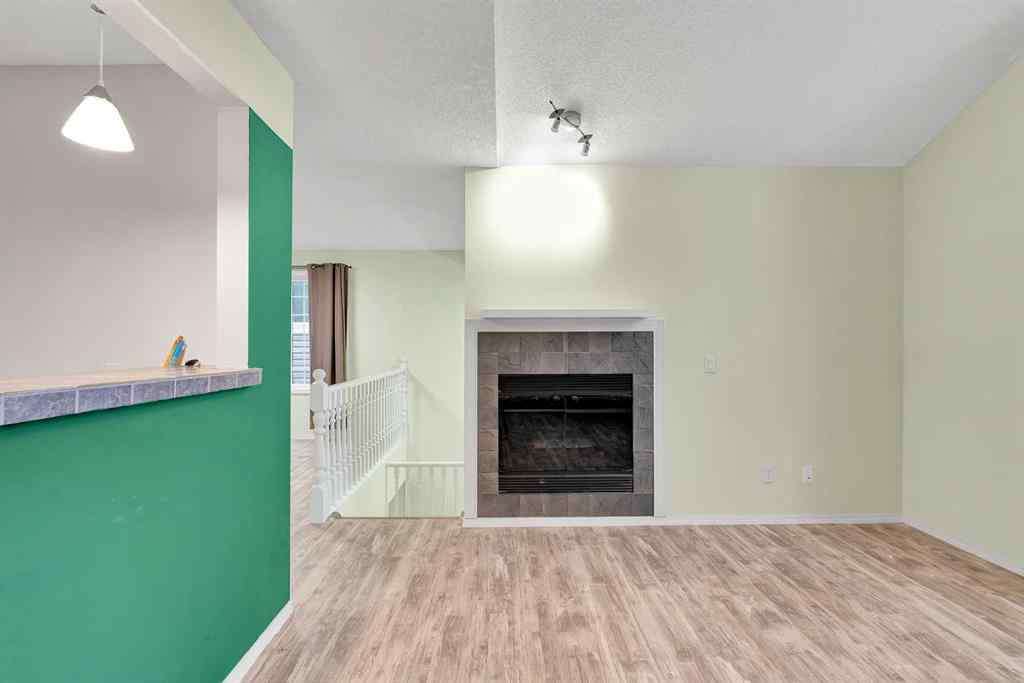 MLS® A2242413 - 2032 Morris Road SE in Meadowbrook Airdrie, Residential