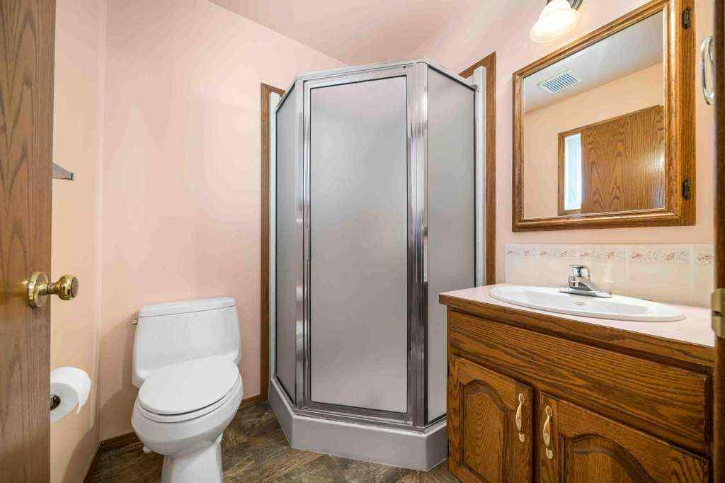 MLS® A2242414 - 83 Stapeford Crescent SE in SE Southridge Medicine Hat, Residential
