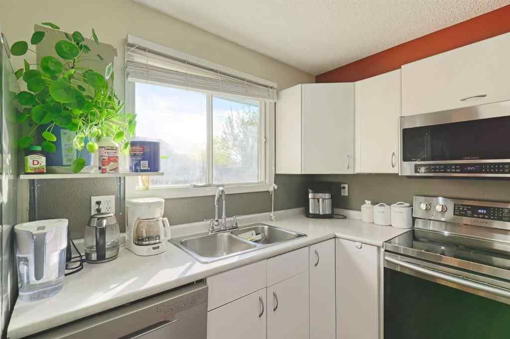 MLS® A2242415 - 20 Falton Way NE in Falconridge Calgary, Residential