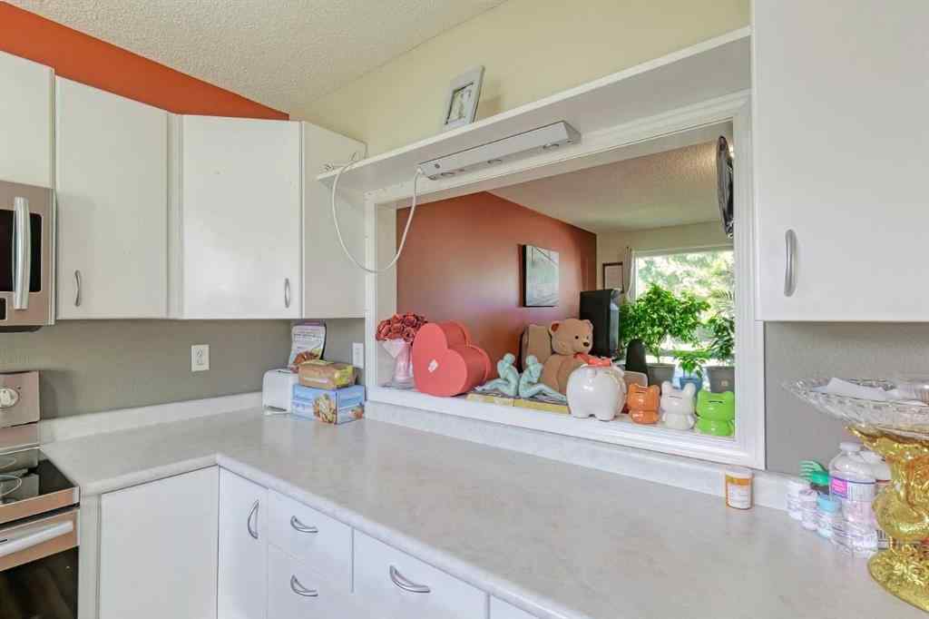 MLS® A2242415 - 20 Falton Way NE in Falconridge Calgary, Residential
