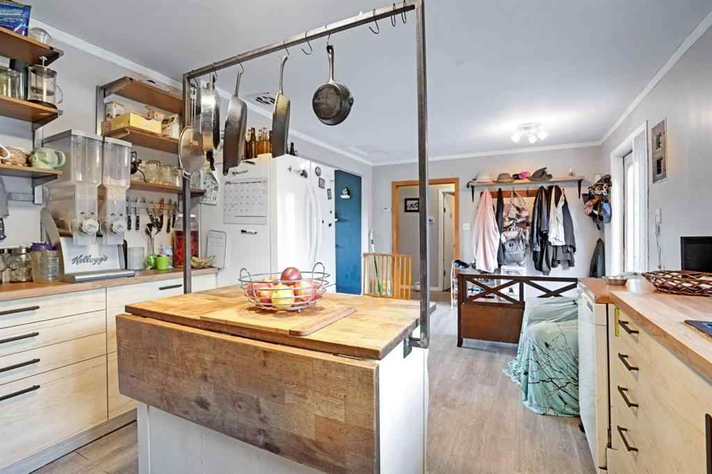 MLS® A2242420 - 306 1 Street E in NONE Cremona, Residential