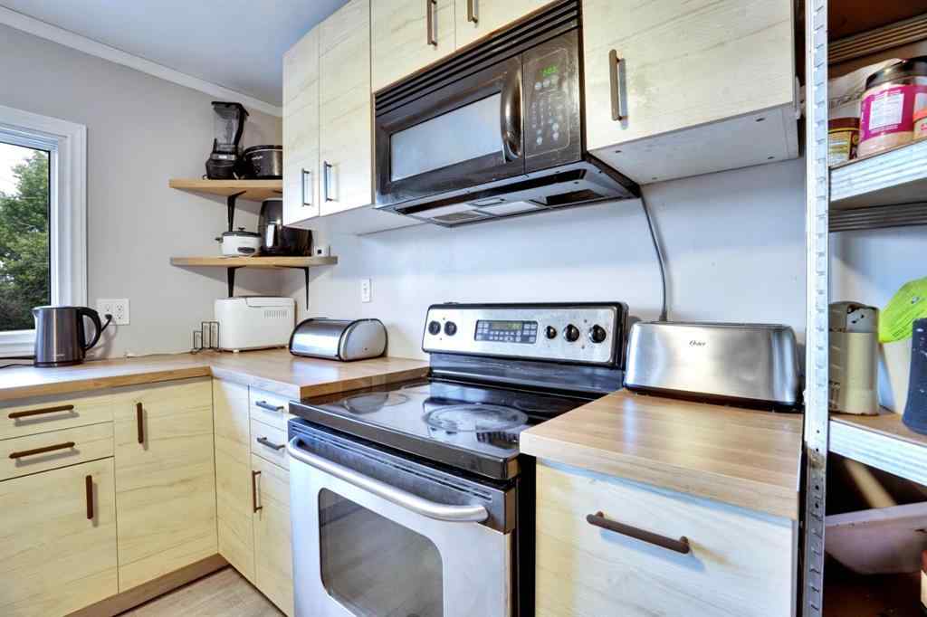 MLS® A2242420 - 306 1 Street E in NONE Cremona, Residential