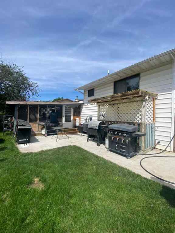 MLS® A2242423 - 68 Wildrose Crescent W in Sunnylea Brooks, Residential