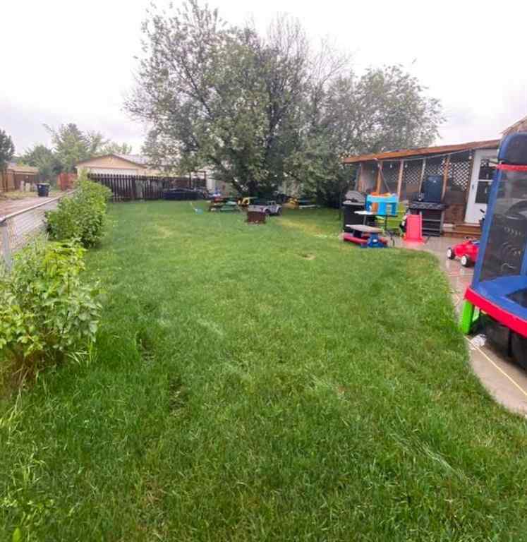 MLS® A2242423 - 68 Wildrose Crescent W in Sunnylea Brooks, Residential