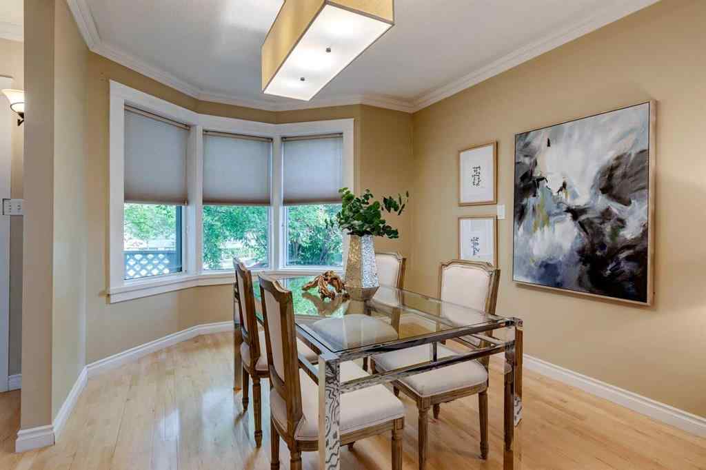 MLS® A2242425 - 239 18 Avenue NE in Tuxedo Park Calgary, Residential