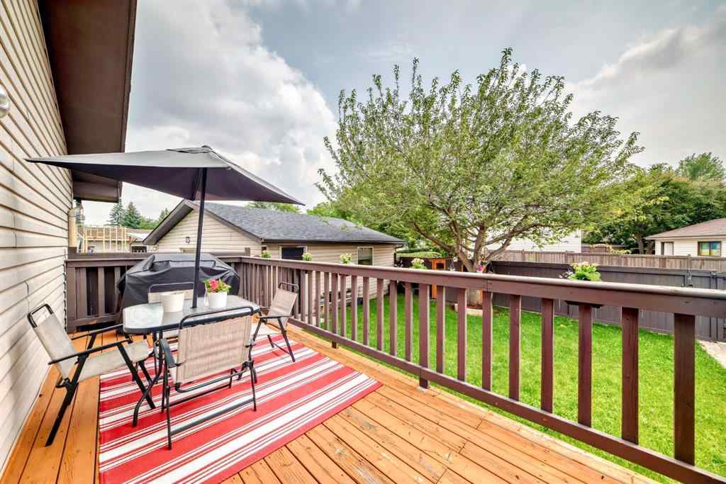 MLS® A2242426 - 120 Pinegreen Close NE in Pineridge Calgary, Residential