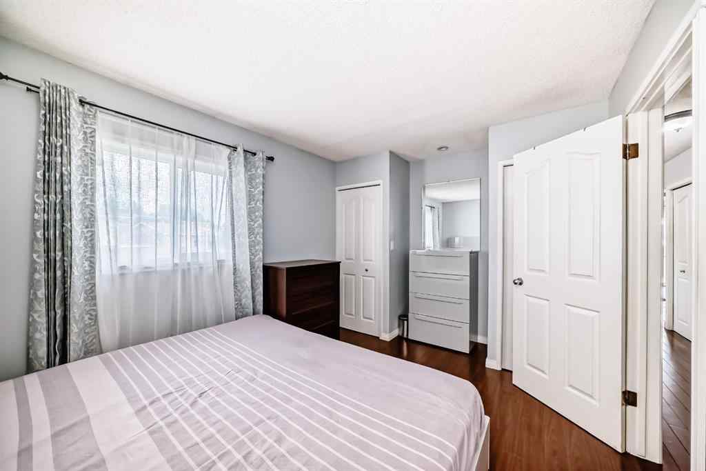 MLS® A2242426 - 120 Pinegreen Close NE in Pineridge Calgary, Residential