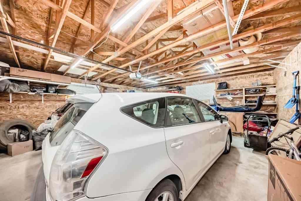 MLS® A2242426 - 120 Pinegreen Close NE in Pineridge Calgary, Residential