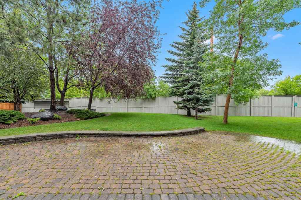 MLS® A2242433 - Unit #303 1408 17 Street SE in Inglewood Calgary, Residential