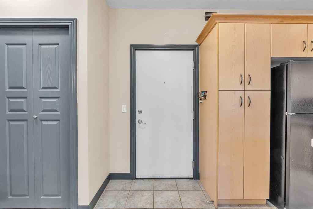 MLS® A2242433 - Unit #303 1408 17 Street SE in Inglewood Calgary, Residential