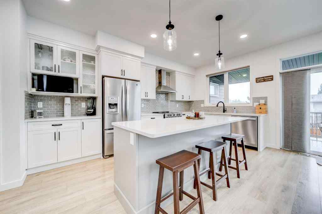 MLS® A2242435 - 217 Greenwood Road  in NONE Coalhurst, Residential