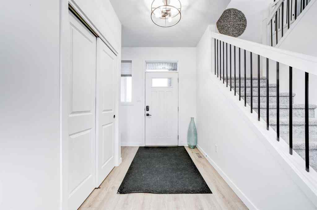 MLS® A2242435 - 217 Greenwood Road  in NONE Coalhurst, Residential
