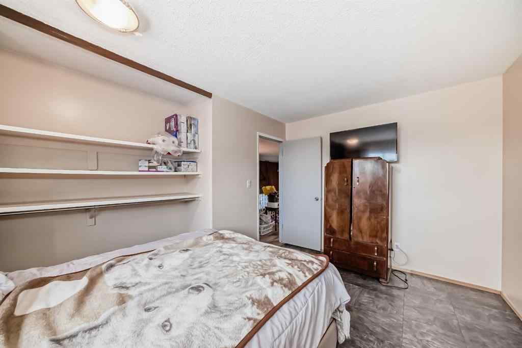MLS® A2242442 - 129 Dovertree Place SE in Dover Calgary, Residential