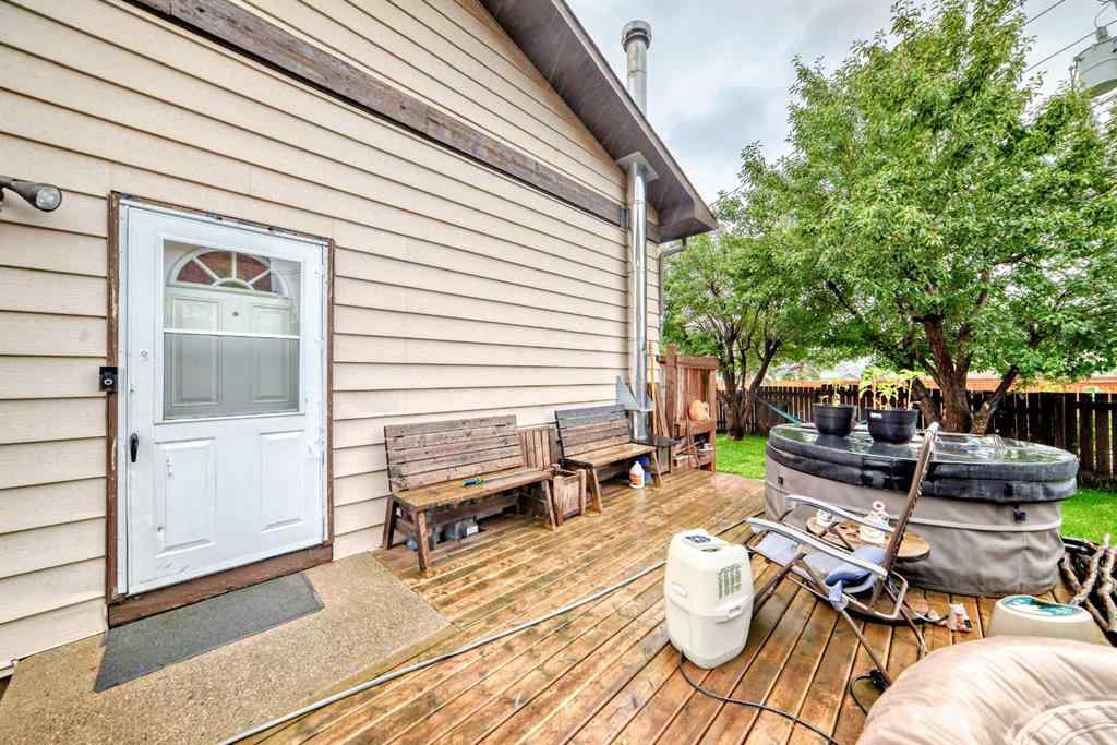 MLS® A2242442 - 129 Dovertree Place SE in Dover Calgary, Residential