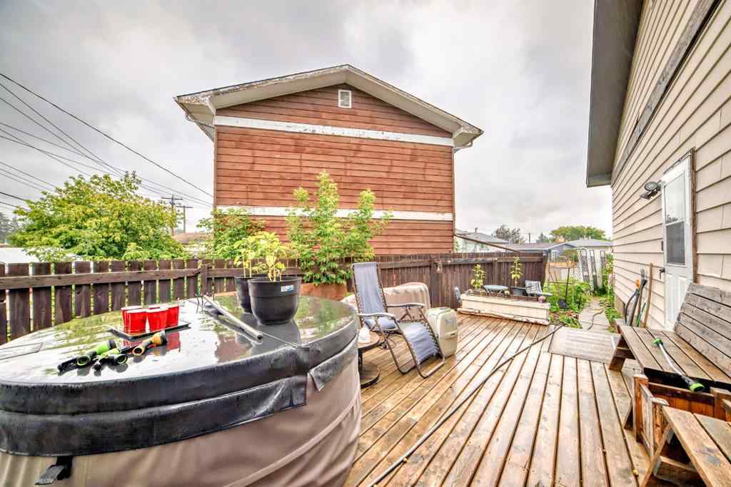 MLS® A2242442 - 129 Dovertree Place SE in Dover Calgary, Residential