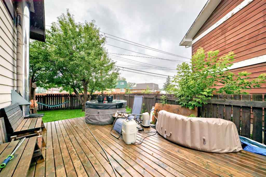 MLS® A2242442 - 129 Dovertree Place SE in Dover Calgary, Residential