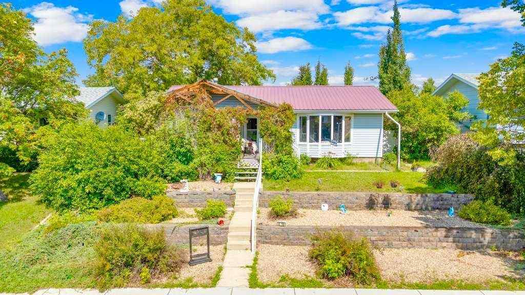 MLS® A2242454 - 4018 39A Avenue Close  in Riverside Ponoka, Residential