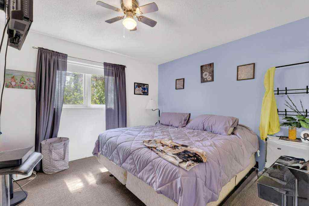 MLS® A2242454 - 4018 39A Avenue Close  in Riverside Ponoka, Residential