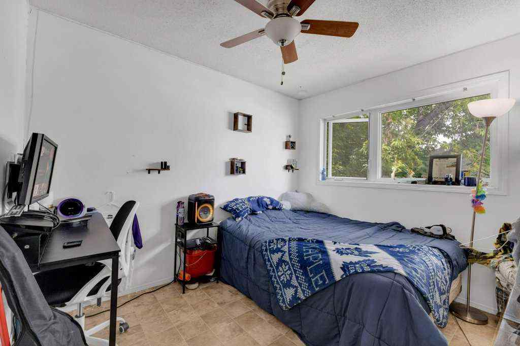 MLS® A2242454 - 4018 39A Avenue Close  in Riverside Ponoka, Residential