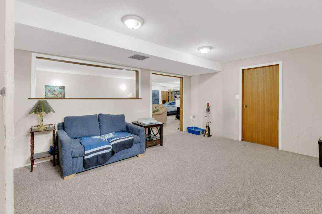 MLS® A2242454 - 4018 39A Avenue Close  in Riverside Ponoka, Residential