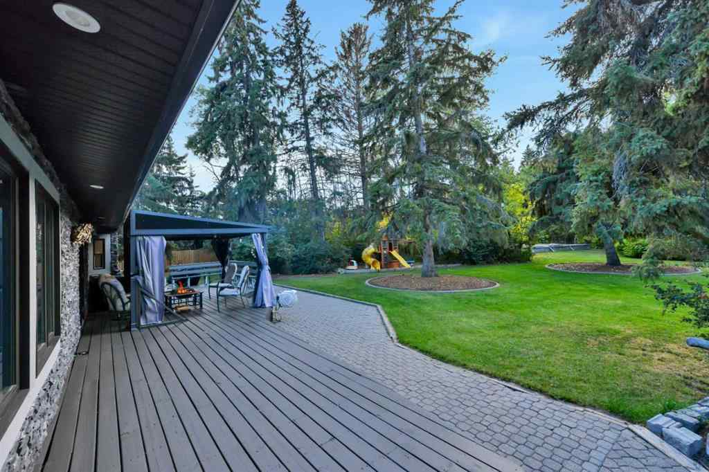 MLS® A2242466 - 9 Cronquist Close  in Westlake Red Deer, Residential