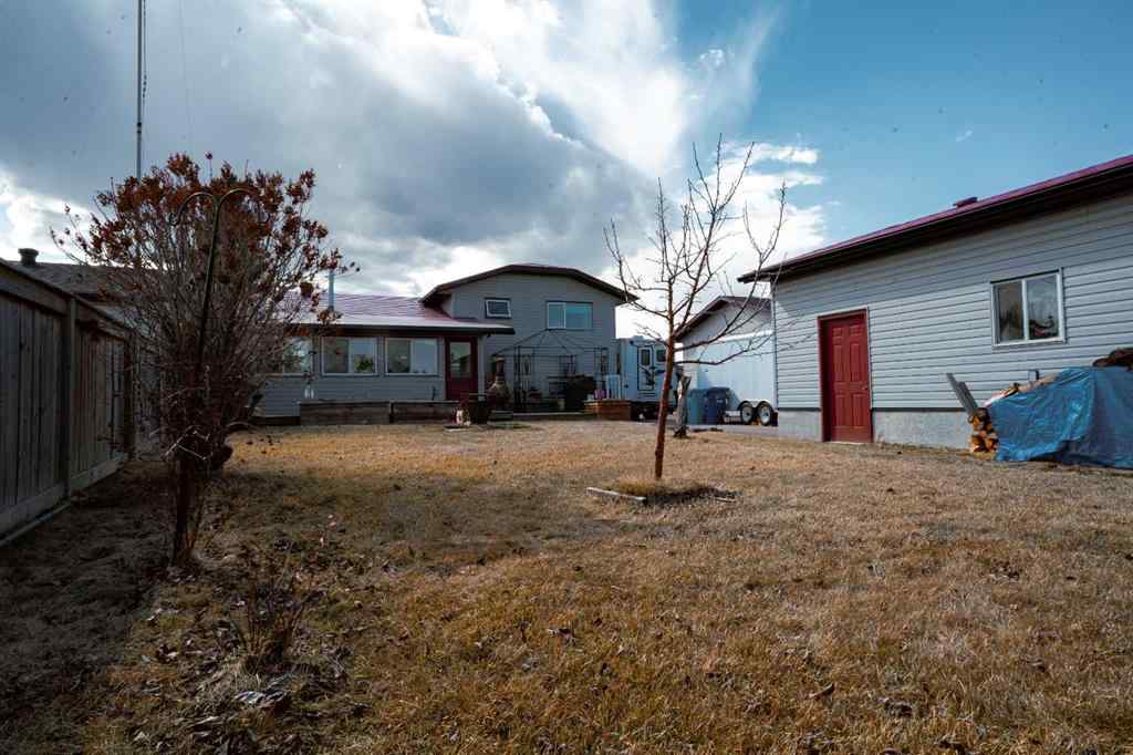 MLS® A2242483 - 106 Becker Crescent  in Dickinsfield Fort McMurray, Residential