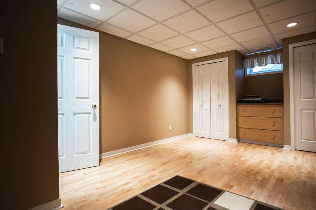 MLS® A2242483 - 106 Becker Crescent  in Dickinsfield Fort McMurray, Residential