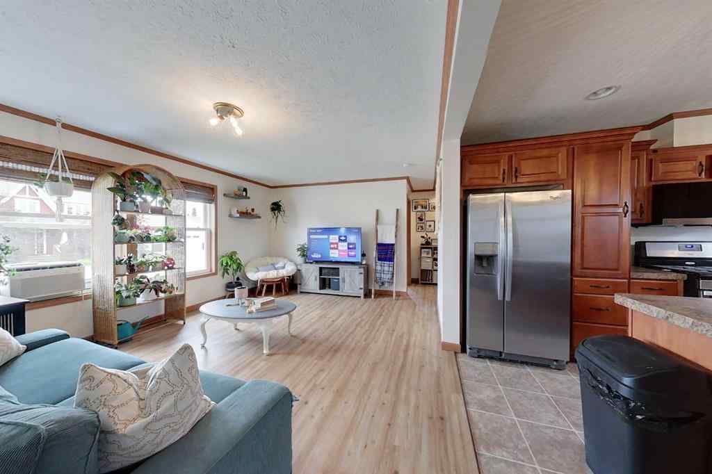MLS® A2242487 - 720 10 Street SE in NONE Slave Lake, Residential