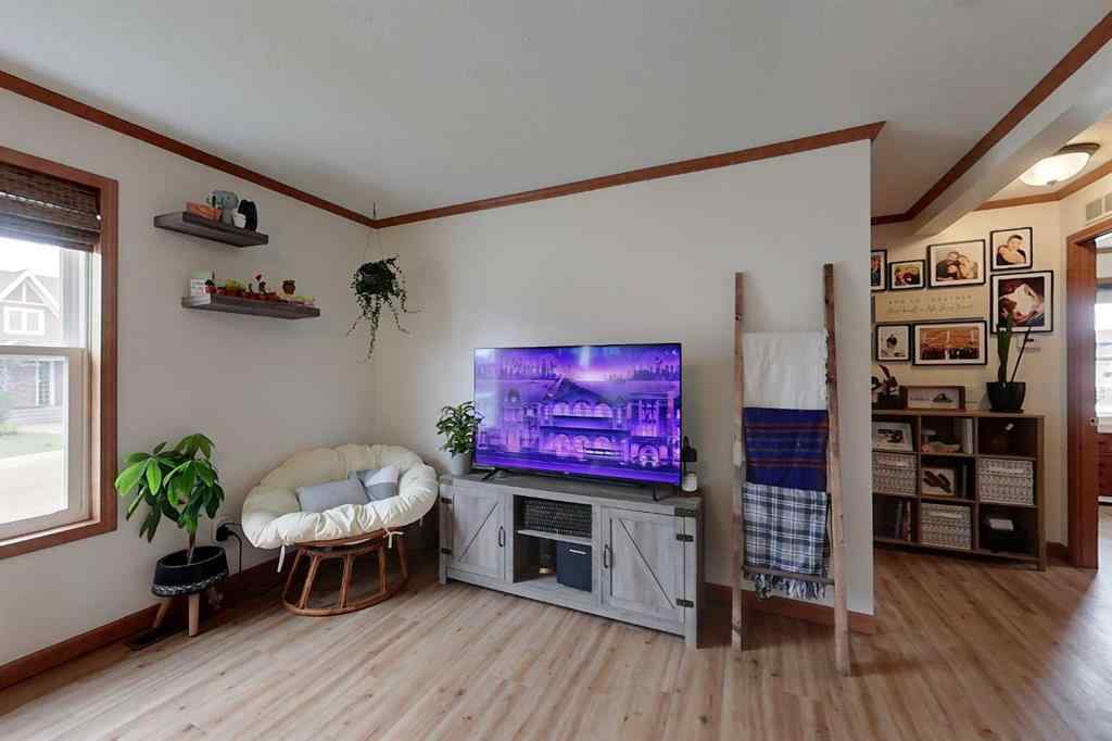 MLS® A2242487 - 720 10 Street SE in NONE Slave Lake, Residential
