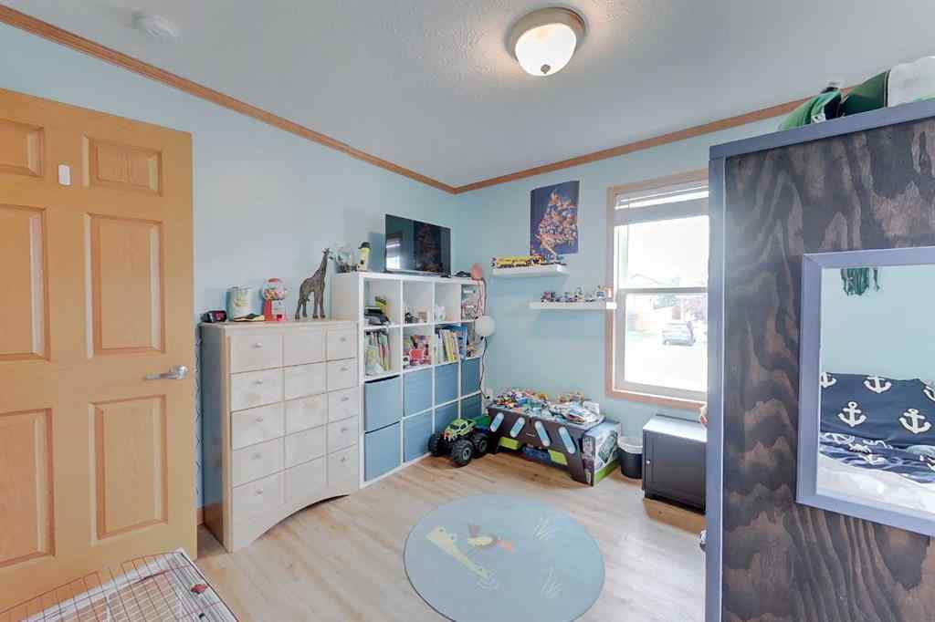 MLS® A2242487 - 720 10 Street SE in NONE Slave Lake, Residential